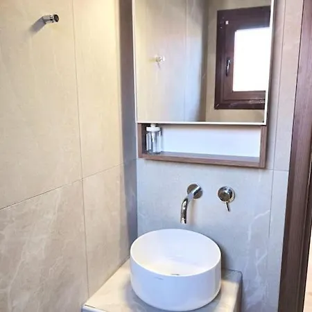Holiday home Summertime Just 90meters From The Sea!