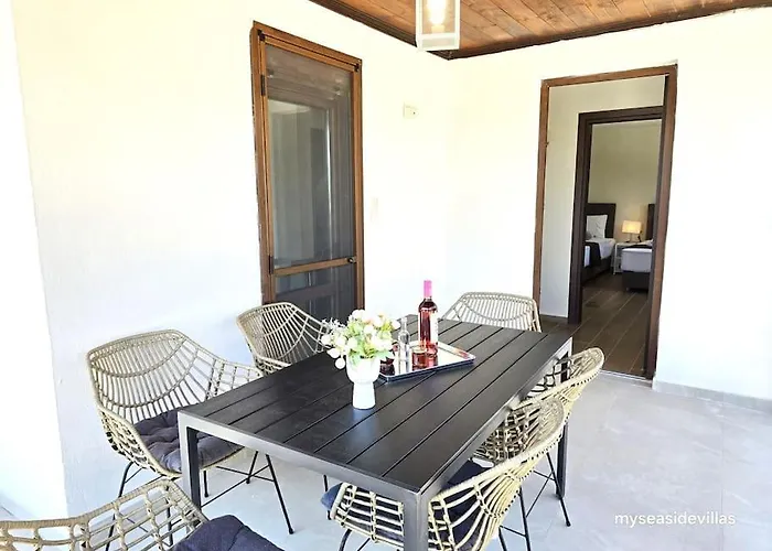 Summertime Just 90meters From The Sea! *