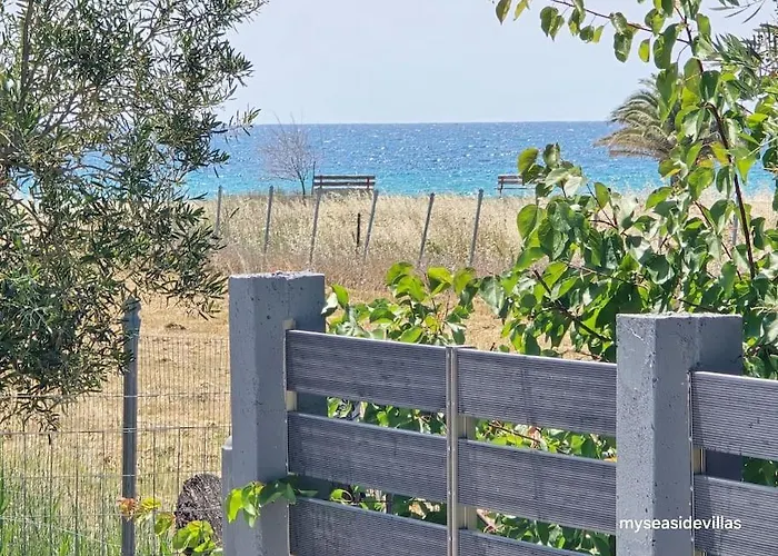 Summertime Just 90meters From The Sea!