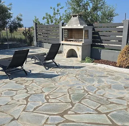 Summertime Just 90meters From The Sea! *